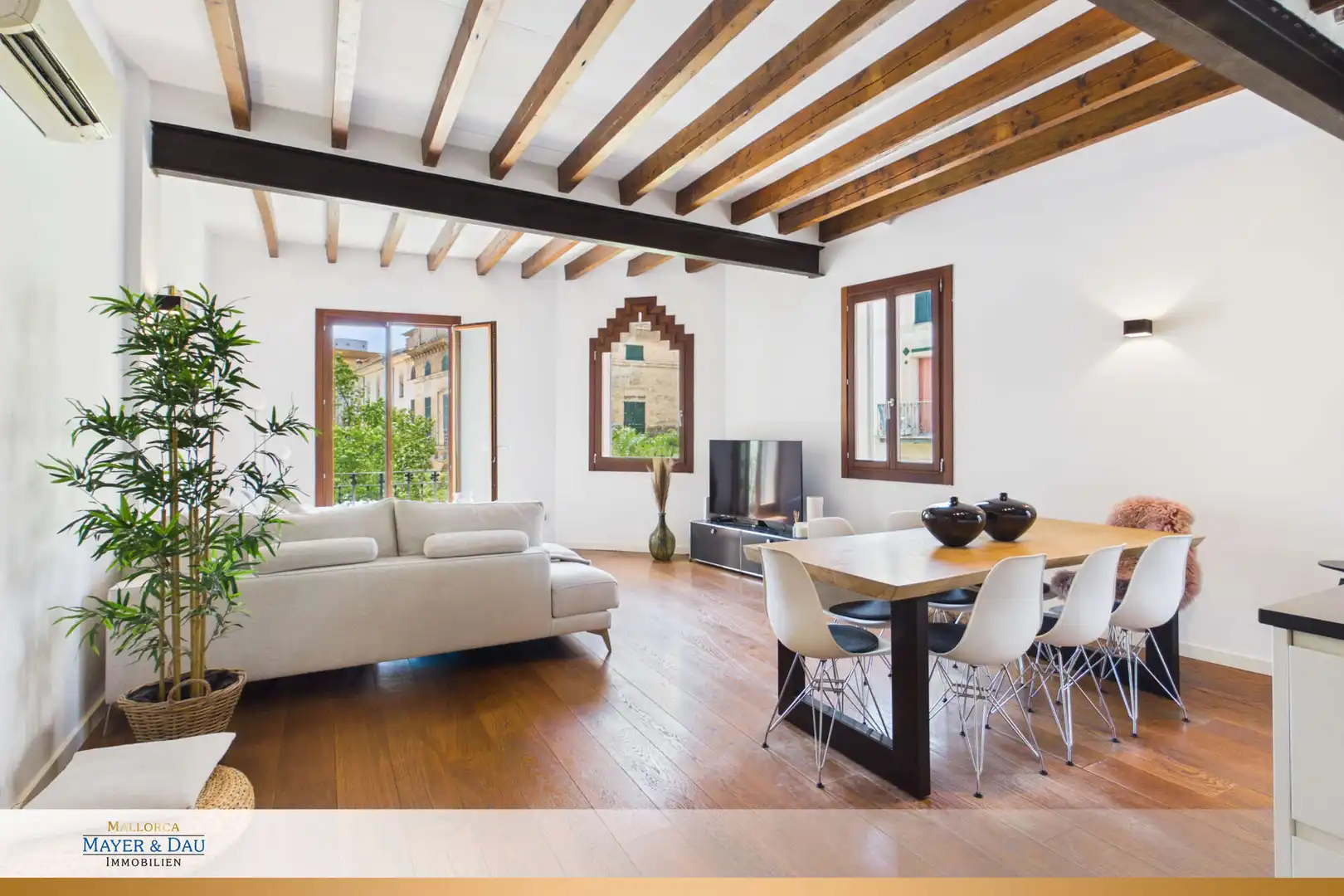 Sala d'estar de Àtic en venda en Inca amb Aire condicionat, Parquet i Terrassa