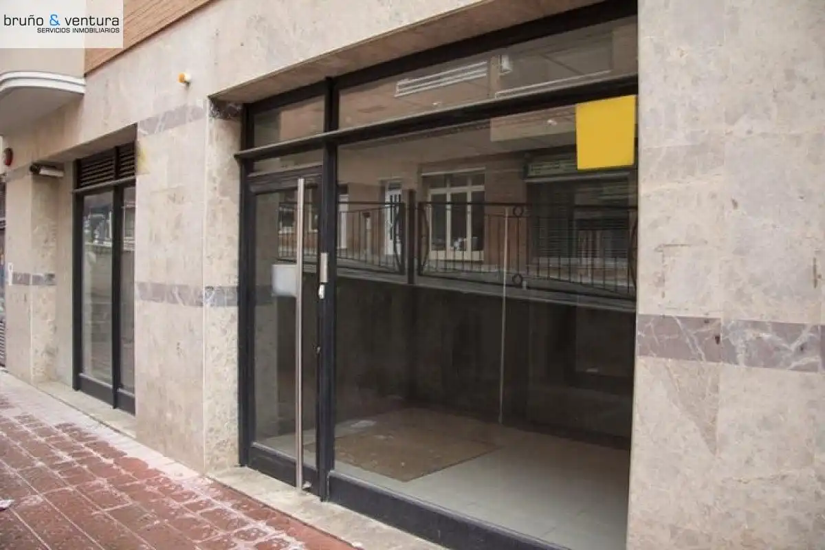 Local comercial en venda a Calle FILADORS, imagen 2