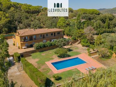 Maison avec piscine à vendre à Camí Jardí Botànic
