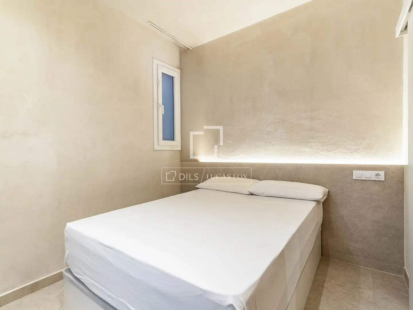 Habitación de Piso en venta en Barcelona con Aire acondicionado, Calefacción y Amueblado