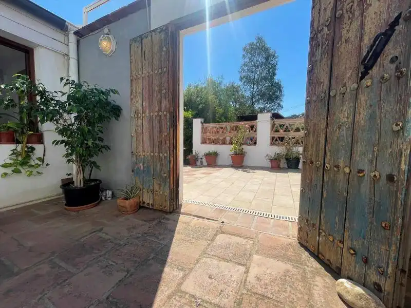 Casa rústica con piscina en venta en Barriada los Llanos, imagen 7
