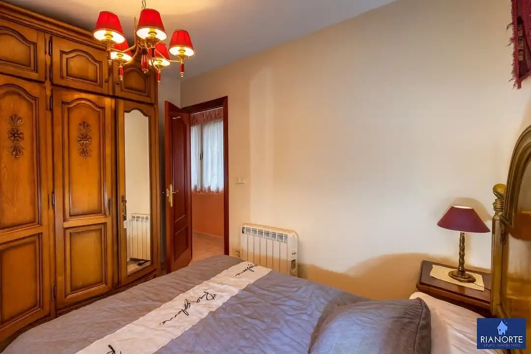 Habitación de Piso en venta en Gozón con Calefacción y Amueblado