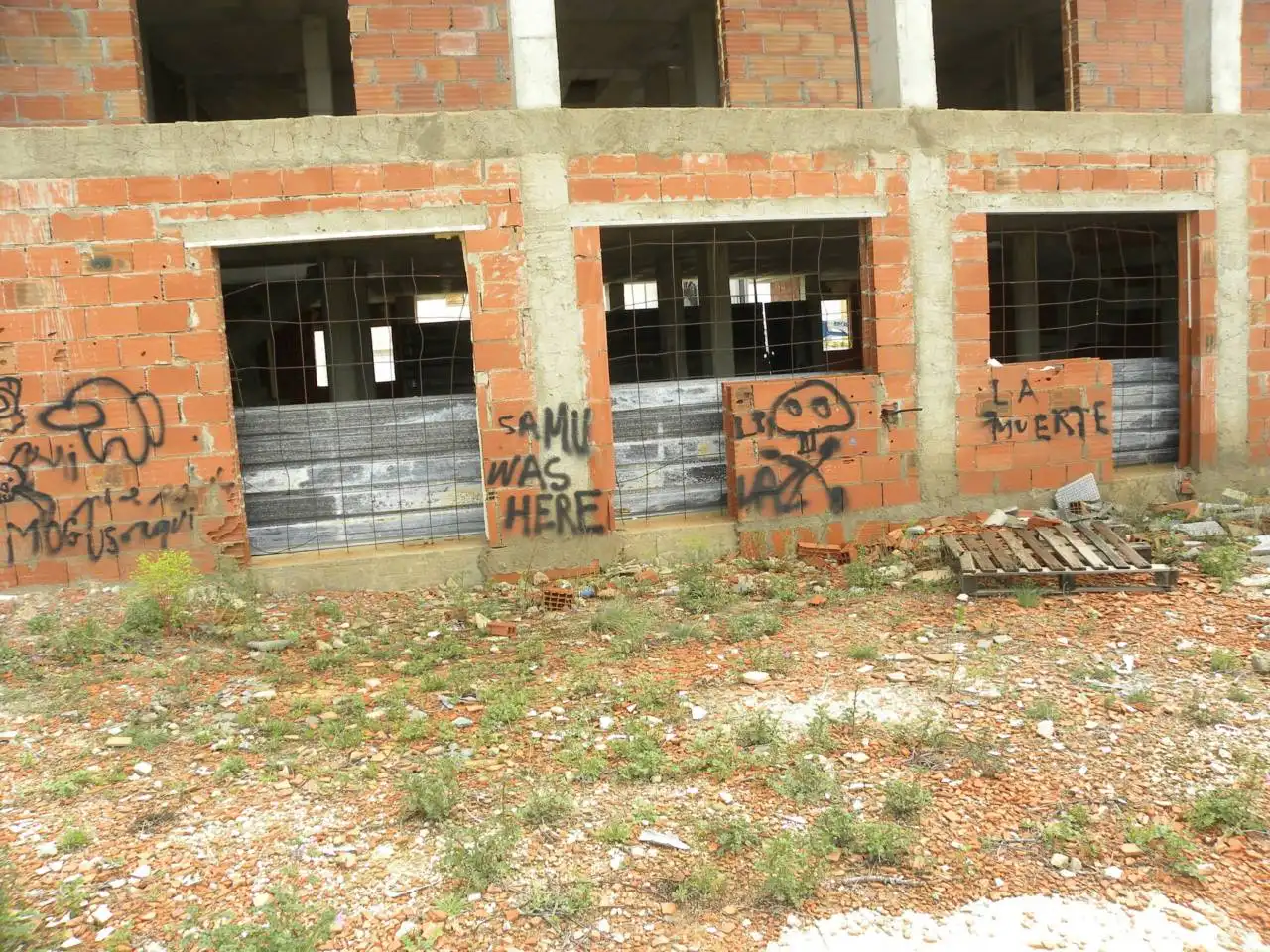 Vista exterior de Dúplex en venta en Caravaca de la Cruz con Balcón