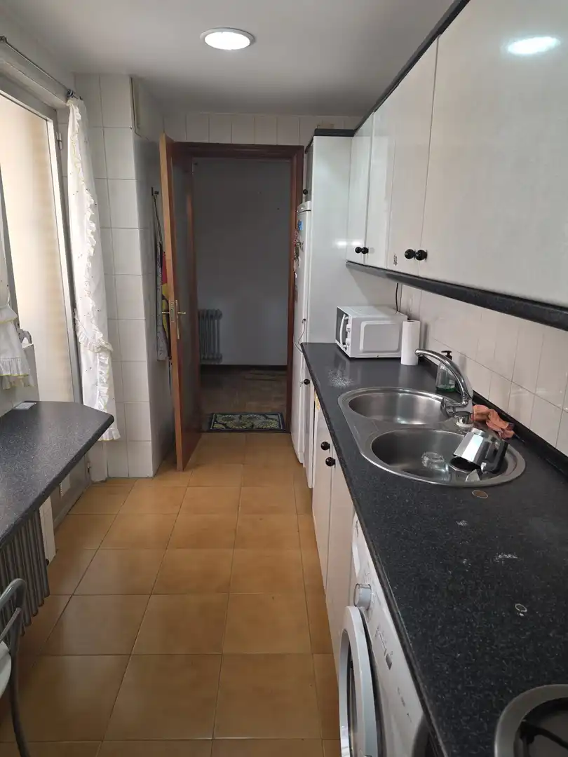 Kitchen of Flat for sale in Salamanca  with Heating, Parquet flooring and Balcony