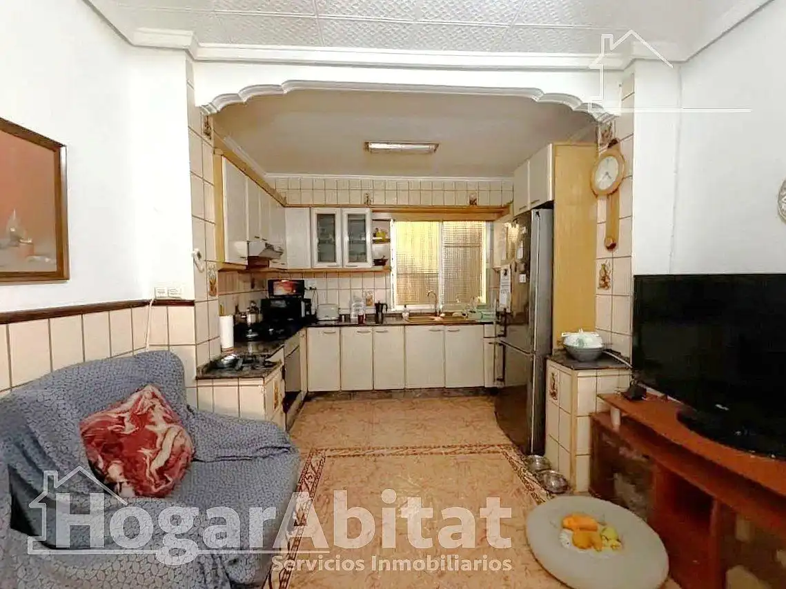 Kitchen of Houses for sale in Aldaia, Valencia