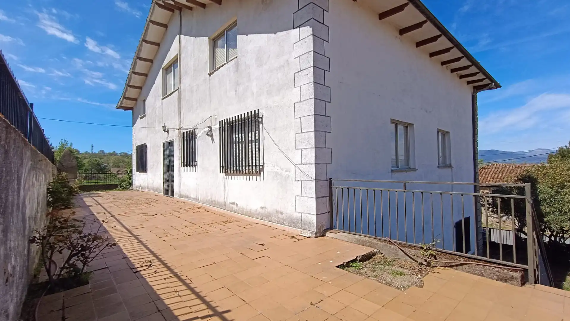 Vista exterior de Casa o chalet en venta en Colmenar de Montemayor con Calefacción y Amueblado