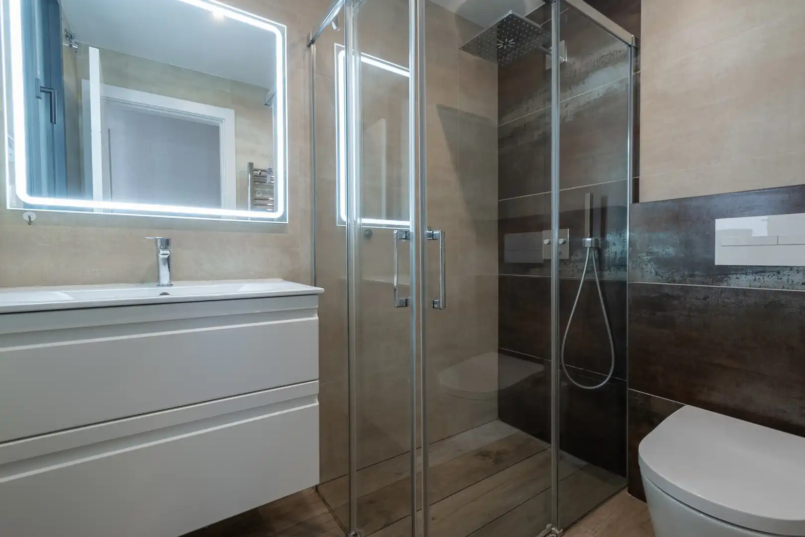 Bathroom of Attic for rent in Marbella  with Air Conditioner, Heating and Terrace