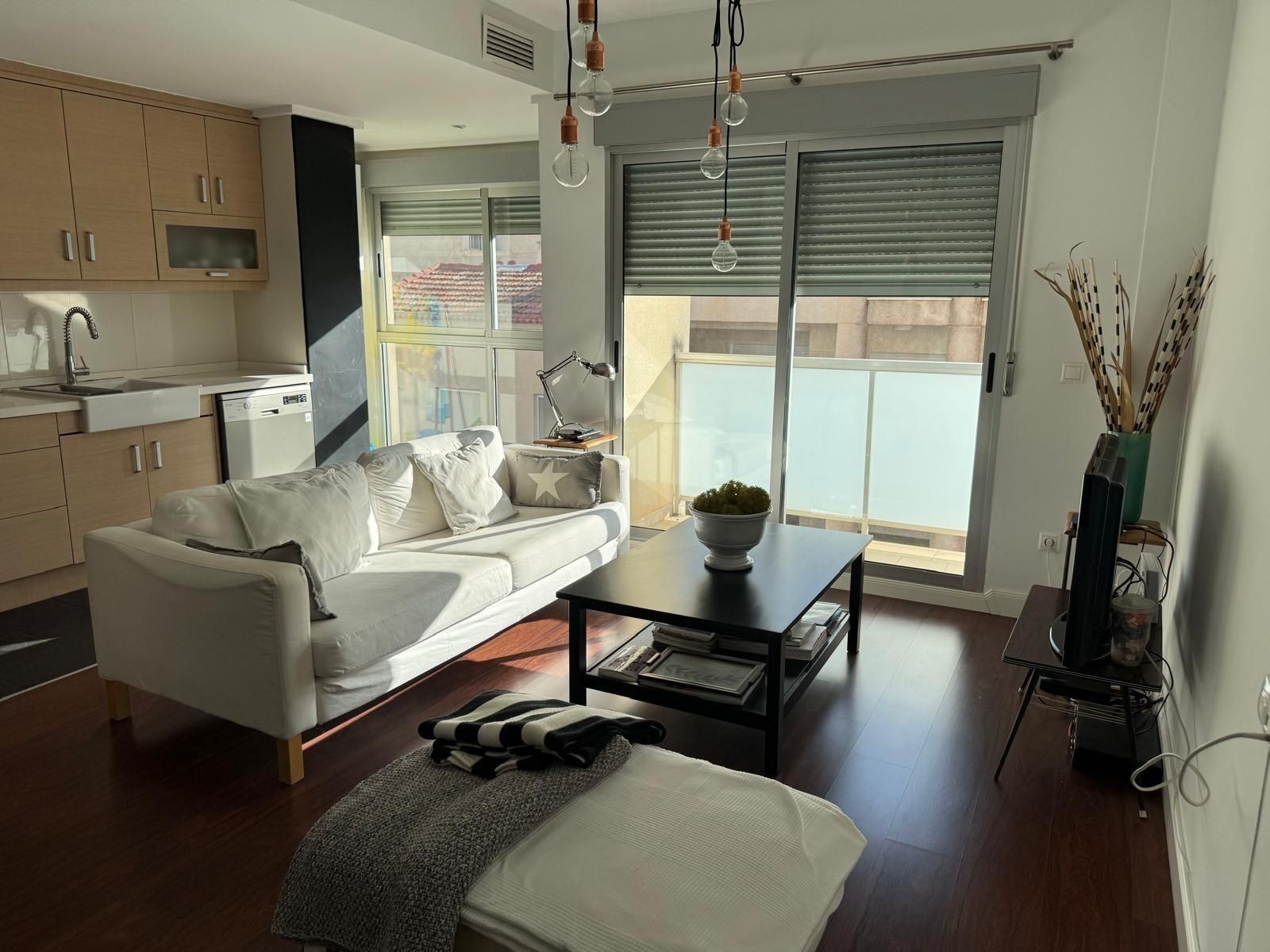 Attic for sale in Plaza Castelar - Mercado Central