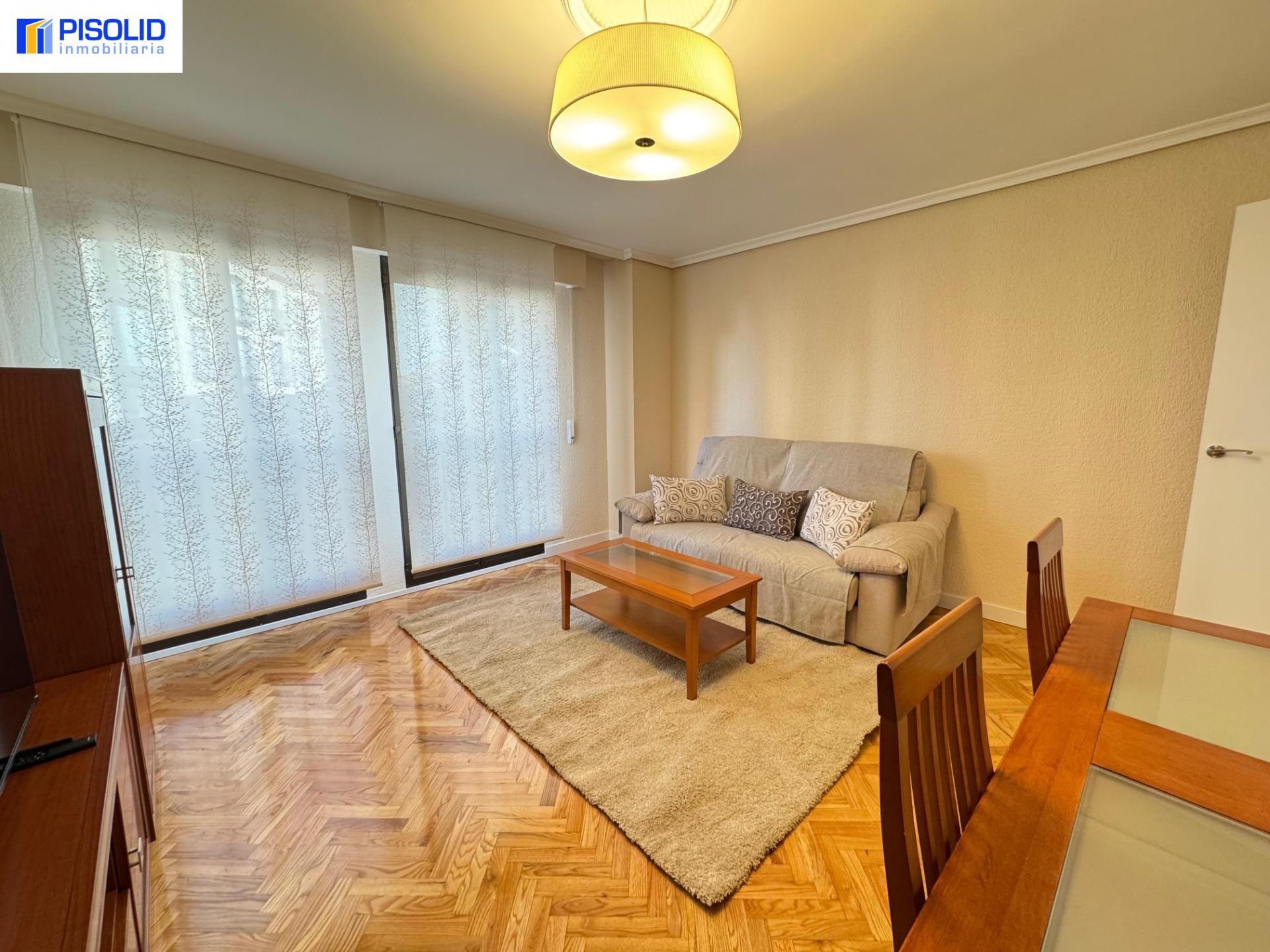 Flat to rent in Calle TINTES, Centro