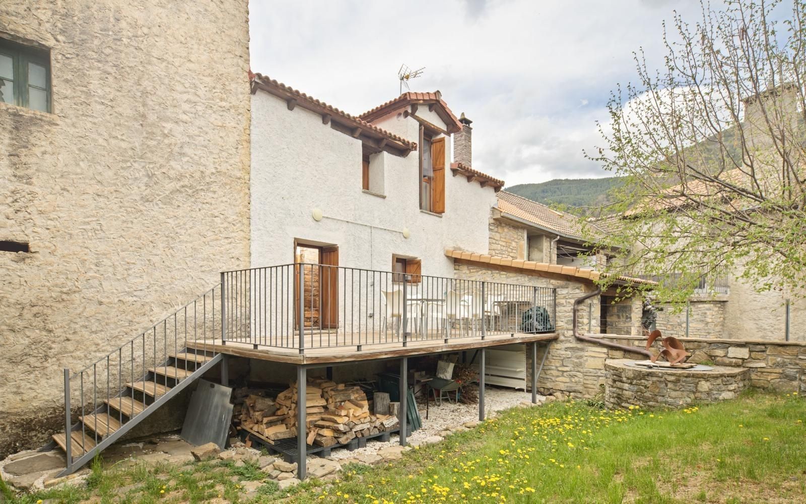 Exterior view of Country house for sale in Sabiñánigo  with Heating, Private garden and Terrace