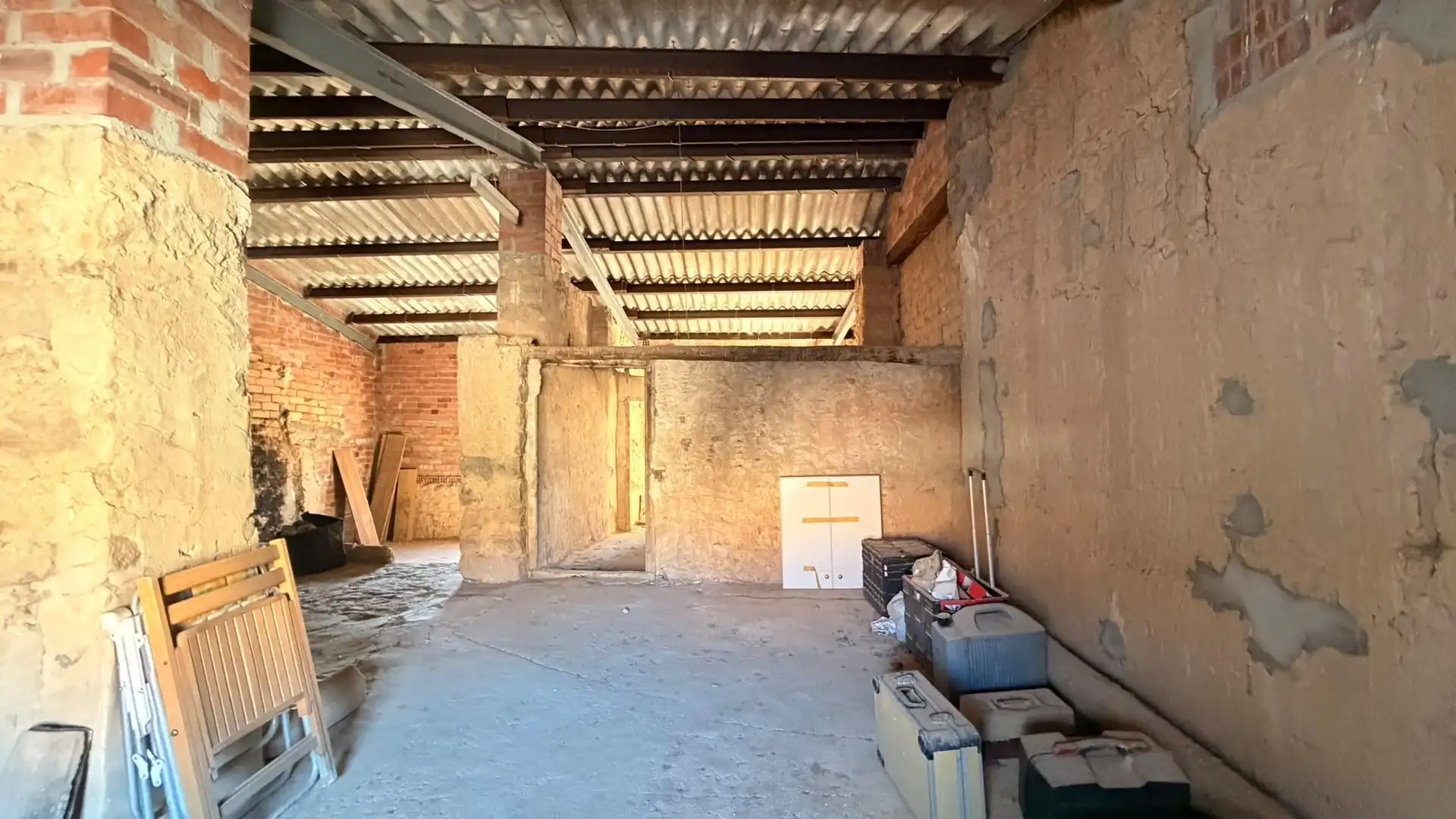 Casa aparellada amb jardí en venda a Ontiñena, imagen 20