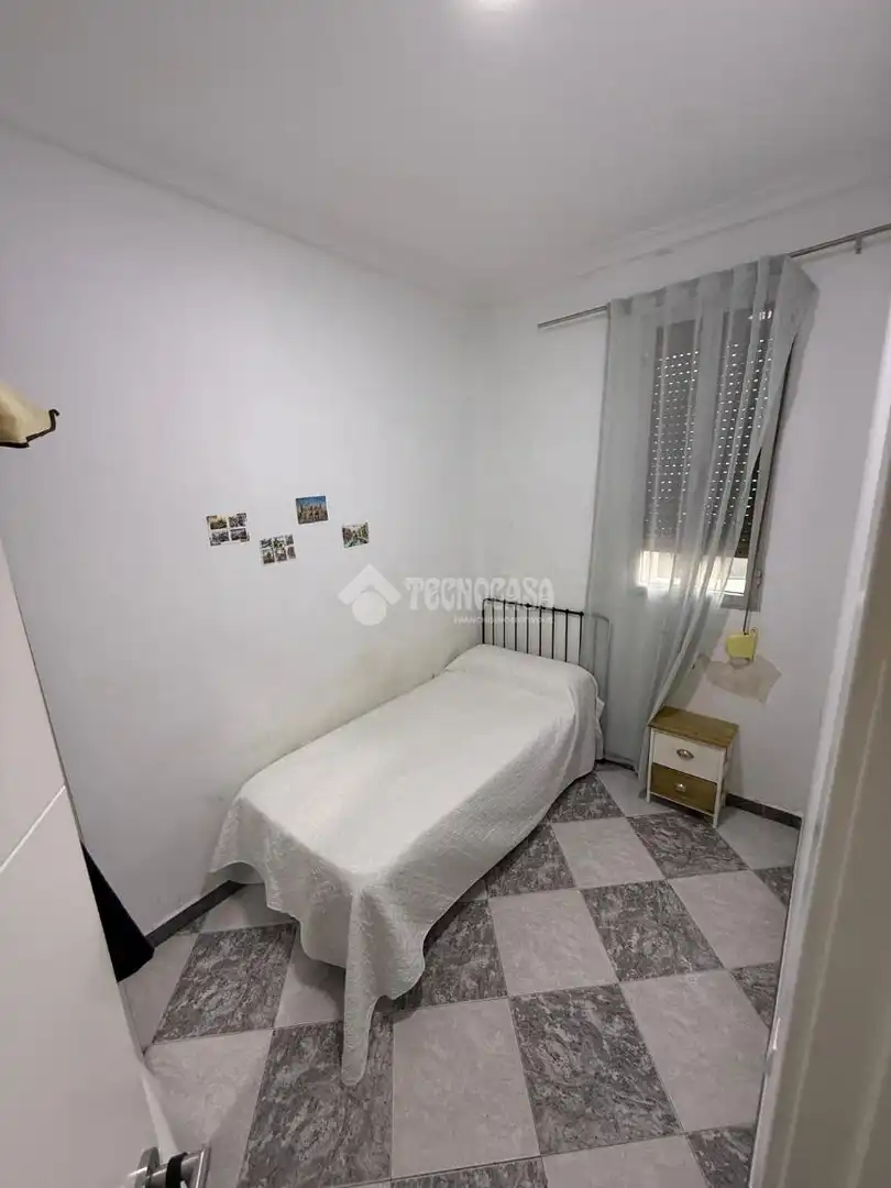 Habitación de Piso en venta en Sevilla