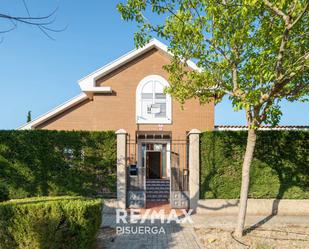 Vista exterior de Casa o xalet en venda en Boecillo amb Calefacció, Jardí privat i Forn