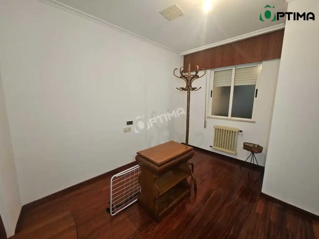 Flat for sale in Noia