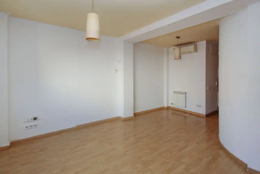 Flat with lift for sale in C/ Tarragona, imagen 6