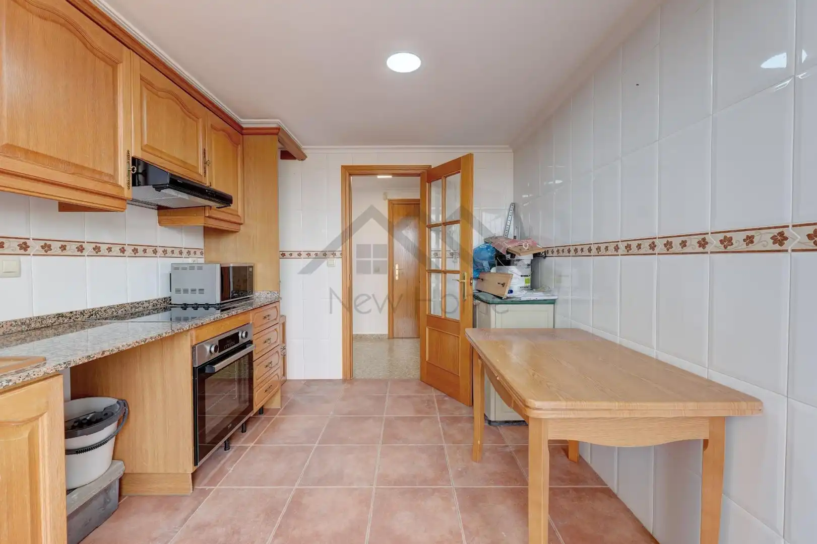 Kitchen of Flat for rent in La Pobla de Vallbona  with Heating, Terrace and Storage room