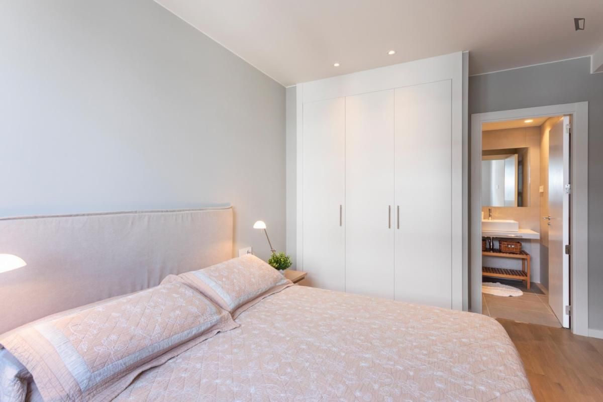 Bedroom of Apartment to rent in Badalona  with Air Conditioner, Furnished and Oven