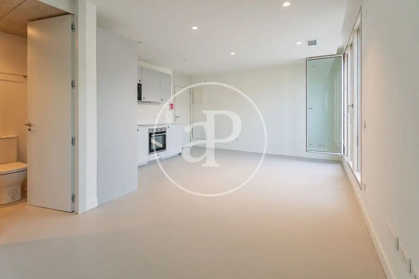 Pis de lloguer en Madrid amb Aire condicionat, Calefacció i Jardí privat