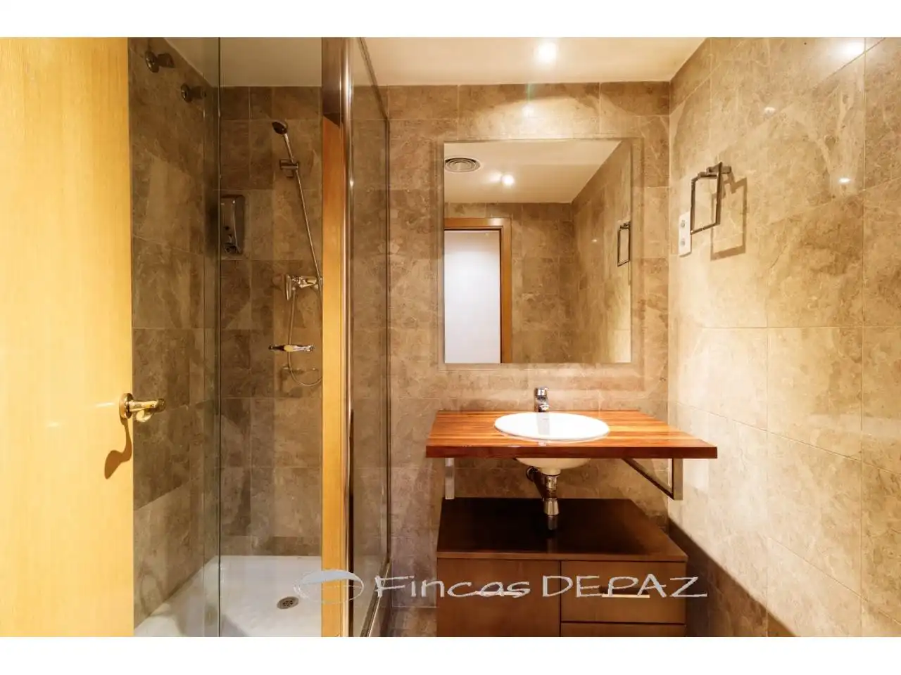 Bathroom of Houses for sale in Castelldefels  with Air Conditioner, Heating and Terrace