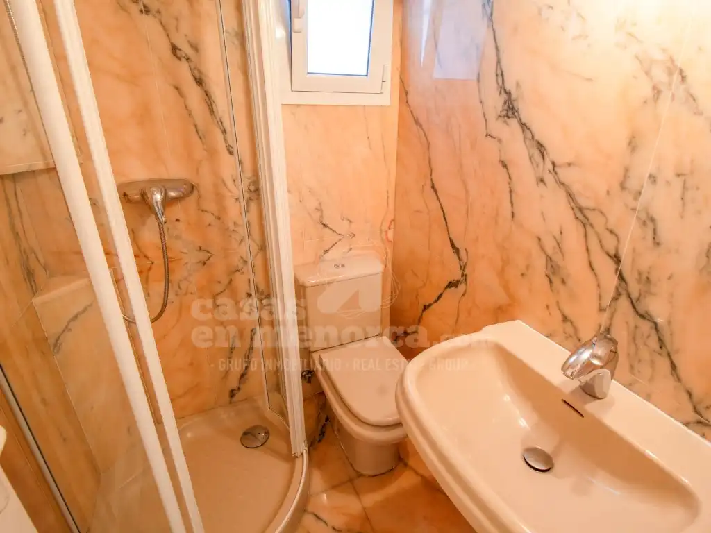 Bathroom of Houses for sale in Maó - Mahón  with Air Conditioner, Private garden and Terrace