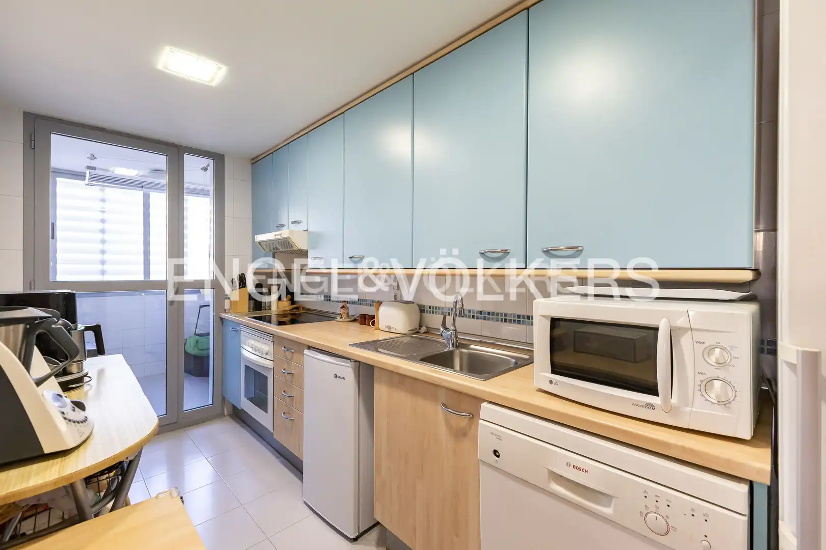 Cocina de Apartamento en venta en Paracuellos de Jarama con Calefacción, Jardín privado y Terraza