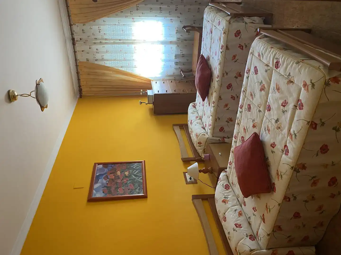 Dormitori de Casa adosada en venda en Fuenterrobles amb Aire condicionat i Balcó
