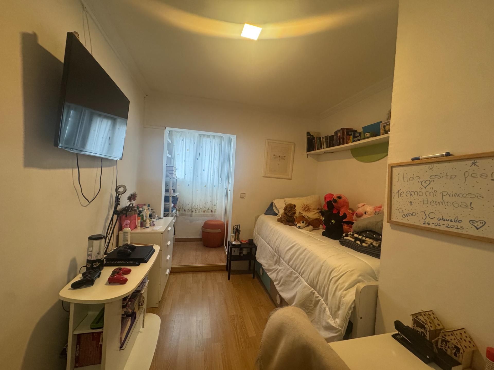 Bedroom of Flat for sale in  Madrid Capital  with Air Conditioner and Terrace