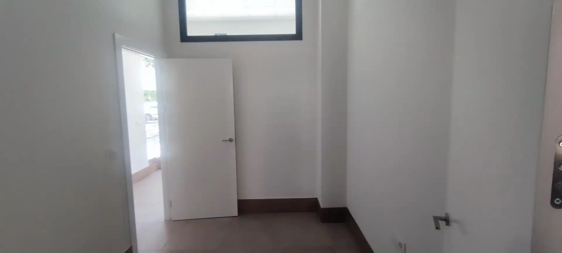 Geschaftsraum zur Miete in Sevilla
