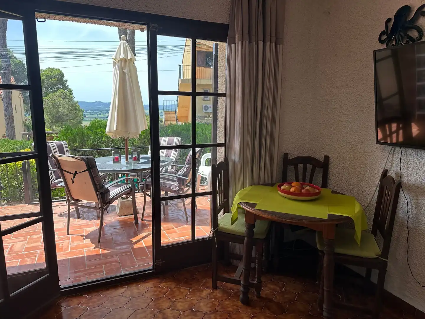 Terraza de Casa adosada en venta en L'Estartit con Jardín privado y Amueblado