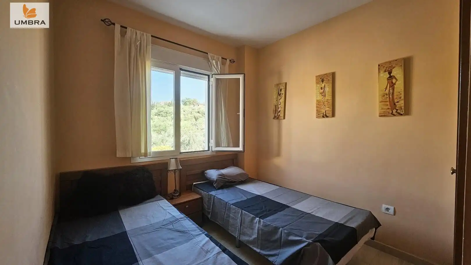 Habitación de Piso en venta en Arcos de la Frontera con Aire acondicionado, Calefacción y Jardín privado