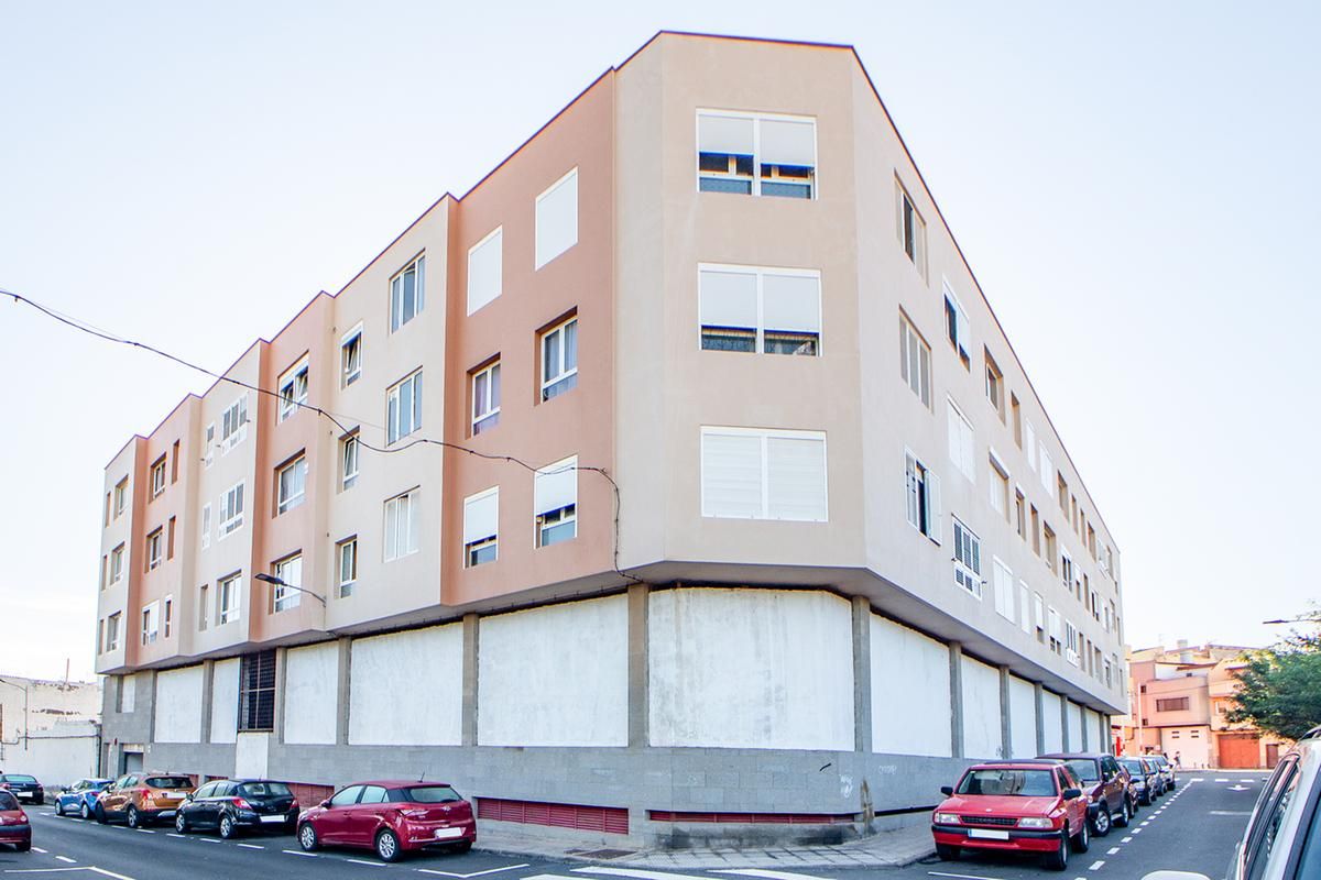 Vista exterior de Local en venta en Santa Lucía de Tirajana