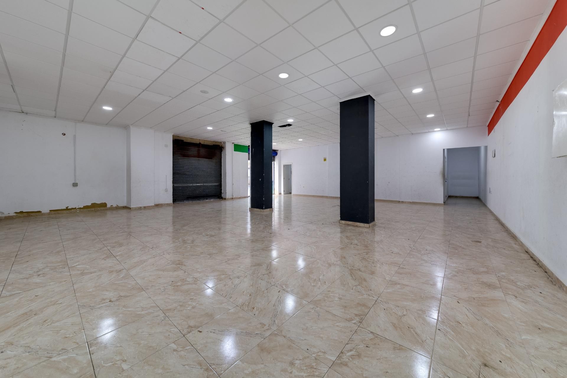 Local en venta en Torrevieja
