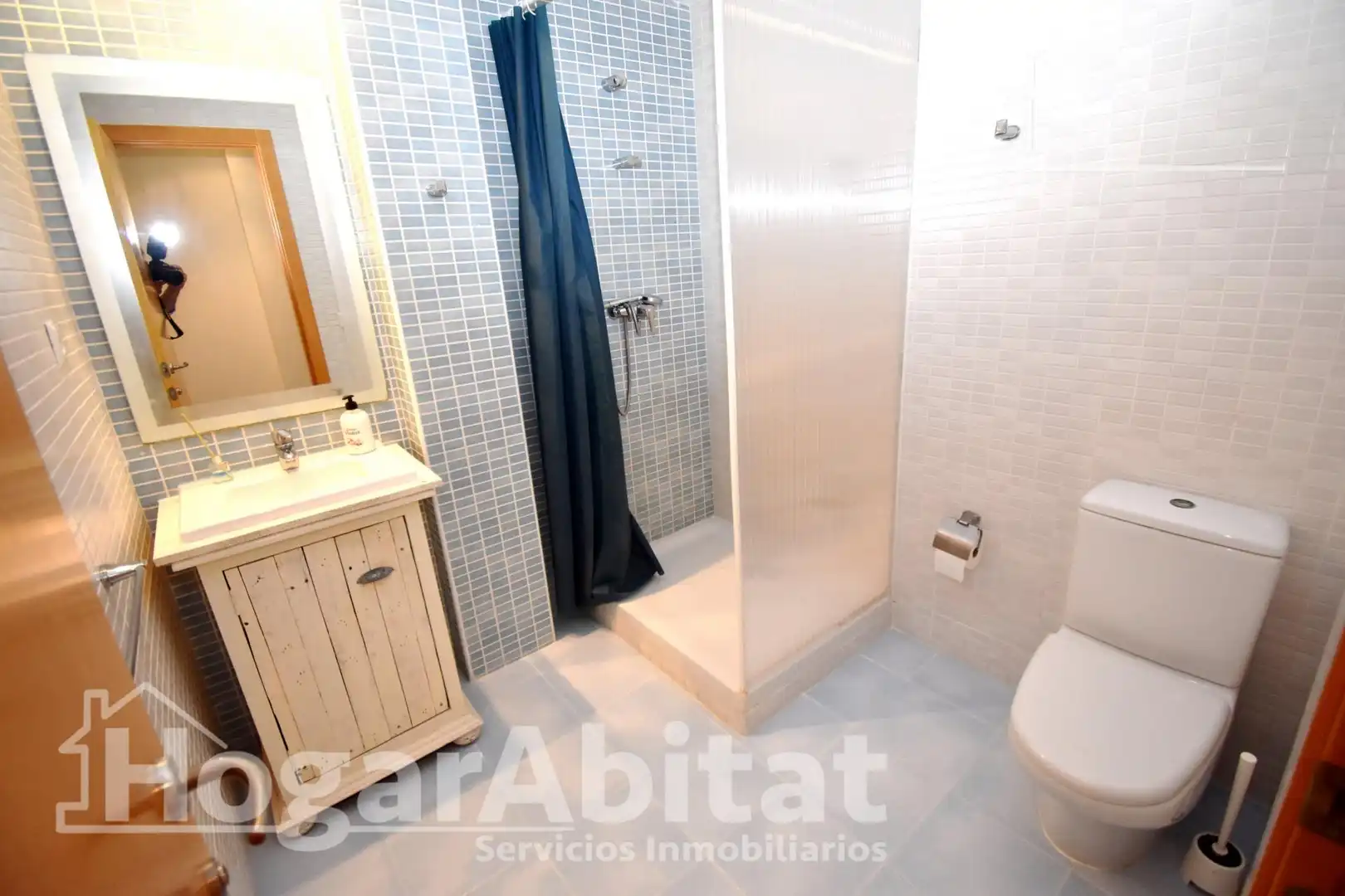 Badezimmer von Wohnung zum Verkauf in Massanassa mit Klimaanlage, Heizung und Terrasse