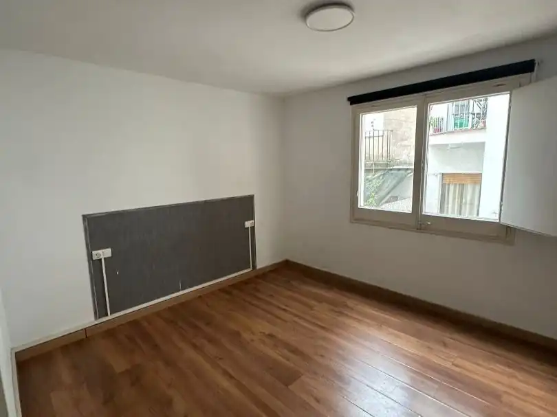 Flat for sale in josep sangenís 50, imagen 9