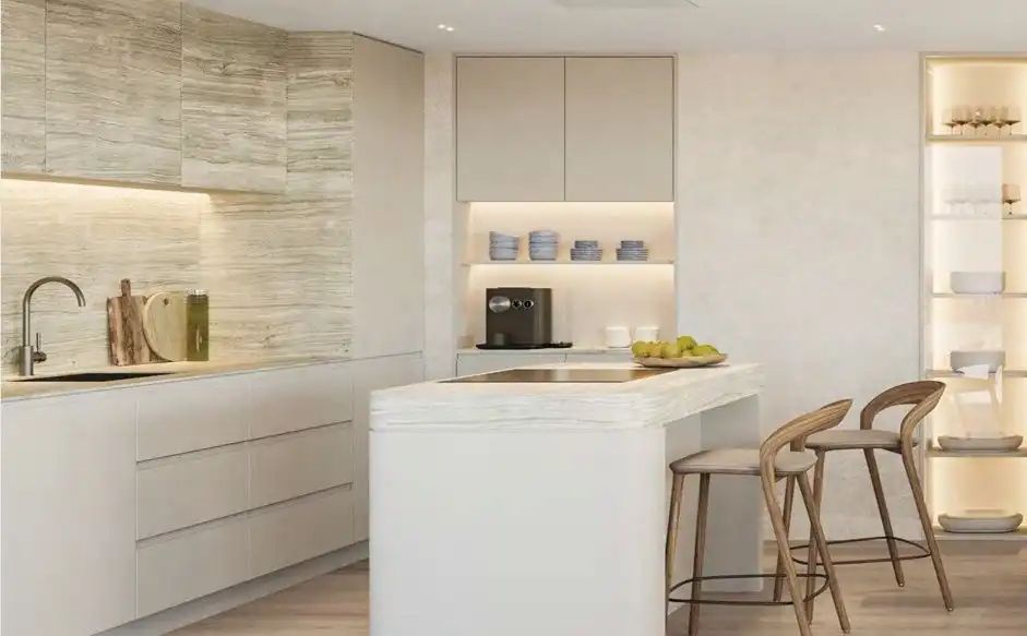 Cuina de Apartament en venda en Estepona amb Piscina comunitària