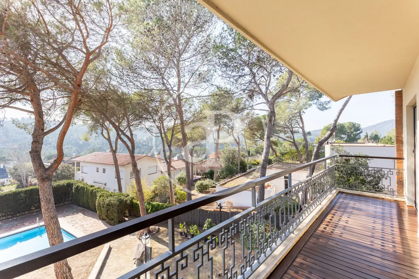 Exterior view of Houses for sale in Sant Cugat del Vallès  with Air Conditioner, Heating and Private garden