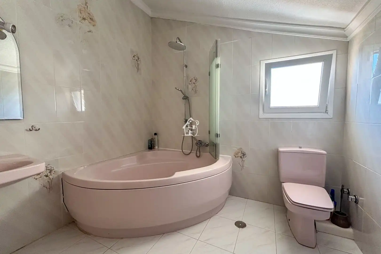 Bany de Casa o xalet de lloguer en Orihuela amb Aire condicionat, Jardí privat i Terrassa