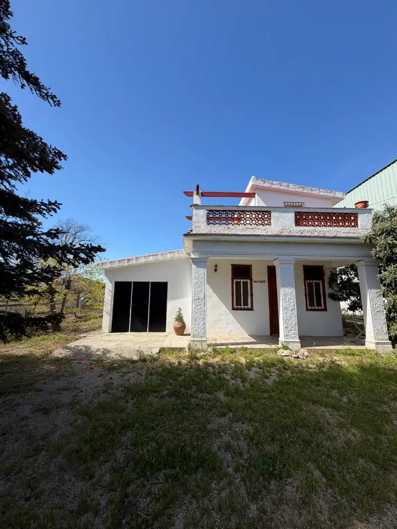 Vista exterior de Casa o xalet en venda en Ulldecona amb Jardí privat i Terrassa