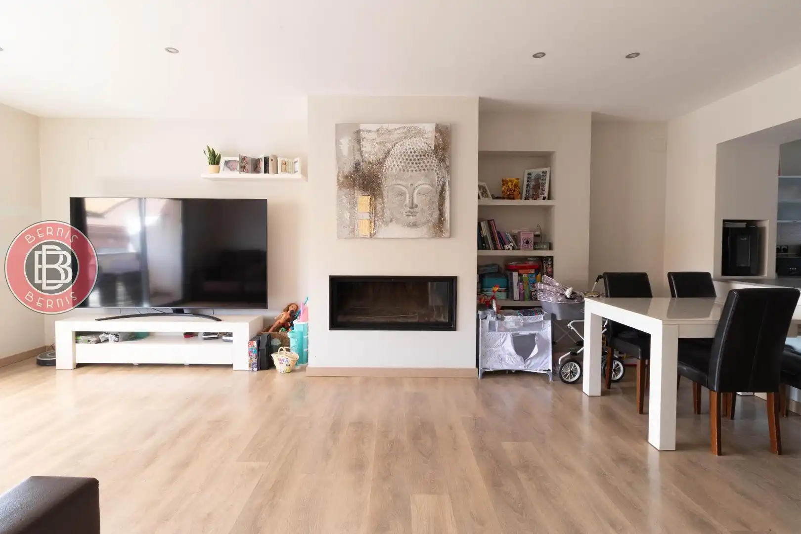 Sala de estar de Casa adosada en venta en Piera con Aire acondicionado, Calefacción y Parquet