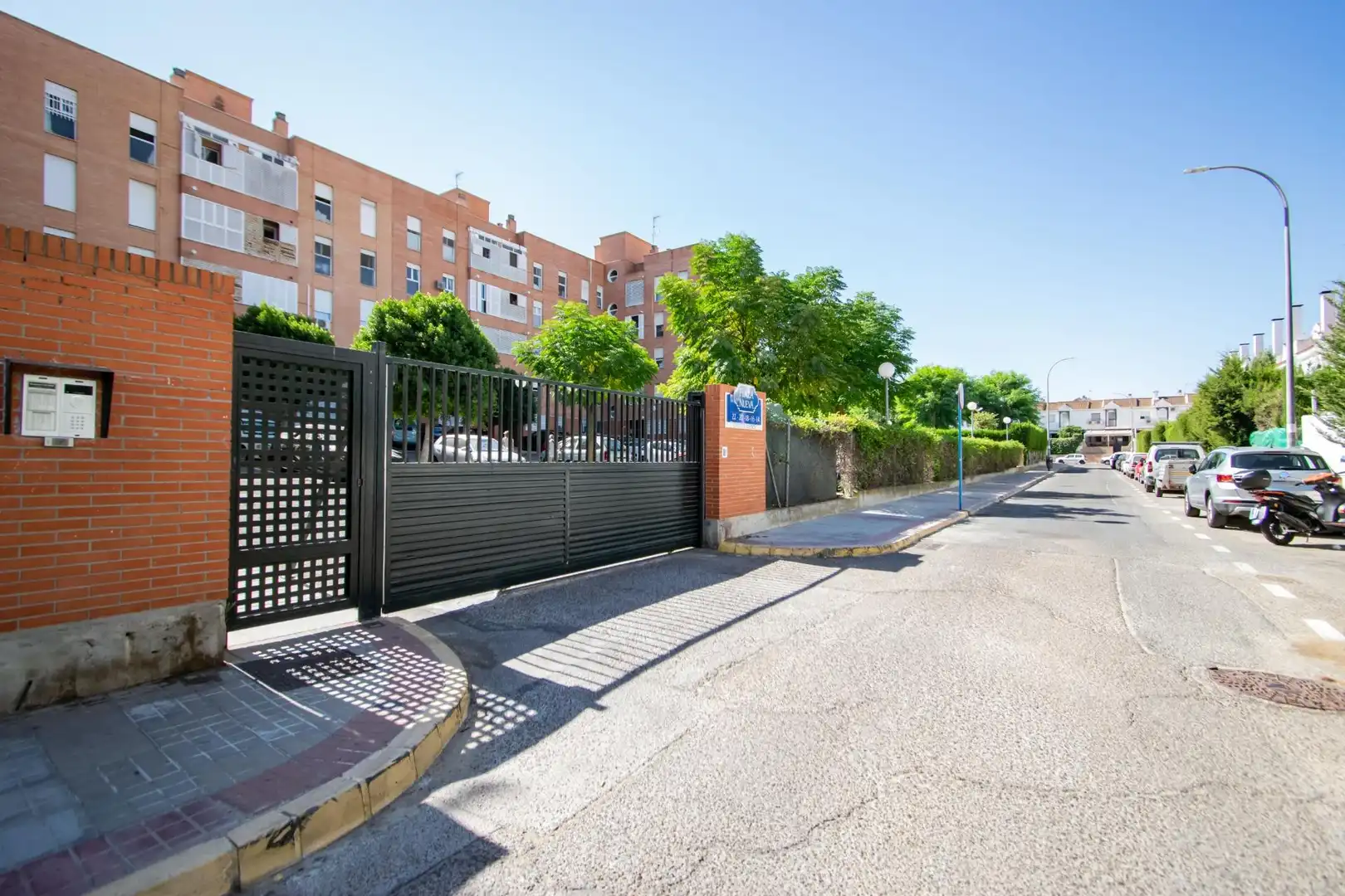Vista exterior de Piso en venta en Ciudad Aljarafe