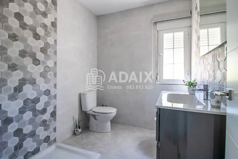 Country homes for sale in Úbeda