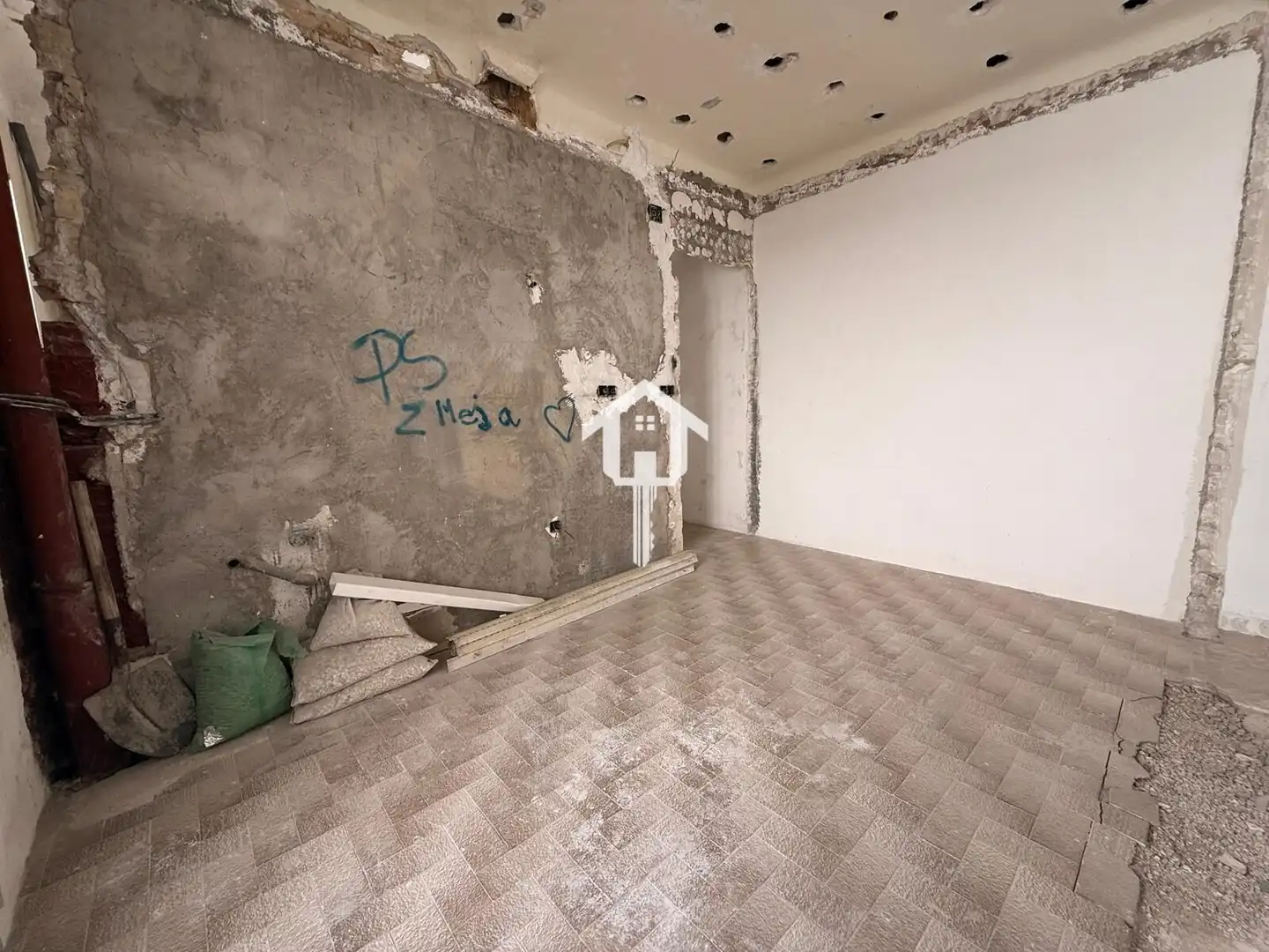 Piso en venta en Alicante / Alacant con Trastero