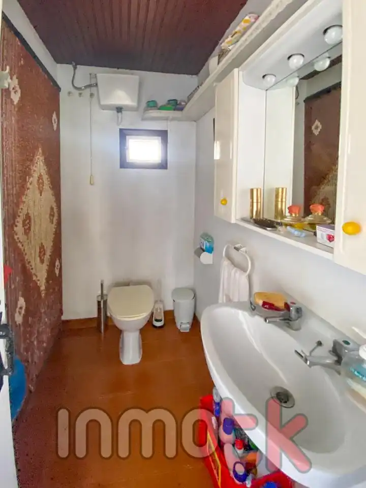 Bany de Casa o xalet en venda en Guitiriz amb Calefacció, Terrassa i Traster