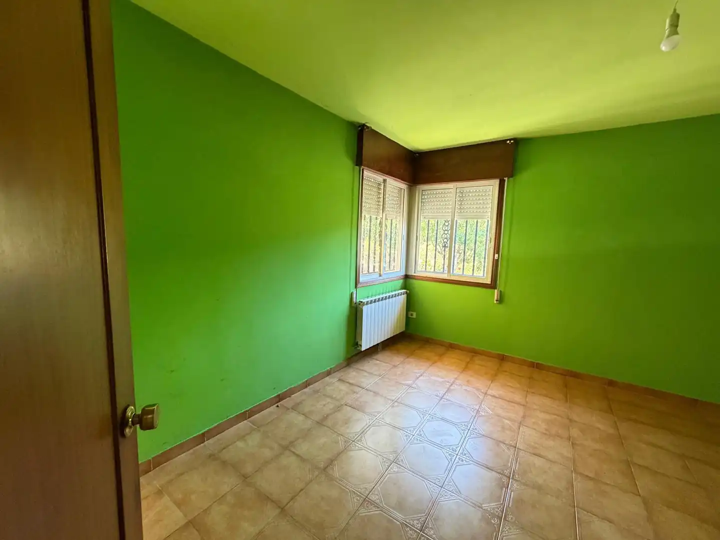 Dormitori de Casa o xalet en venda en A Cañiza   amb Calefacció, Jardí privat i Terrassa