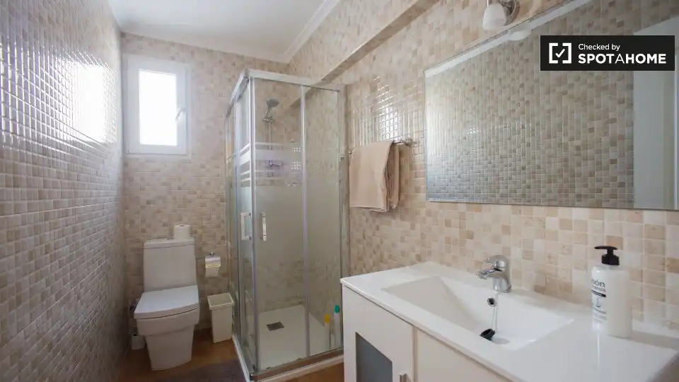 Wohnung mit Terrasse zur Miete in Quatre Carreres, imagen 14
