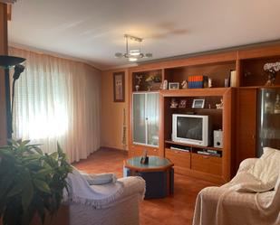 Sala d'estar de Casa o xalet en venda en Ruidera amb Aire condicionat, Terrassa i Balcó