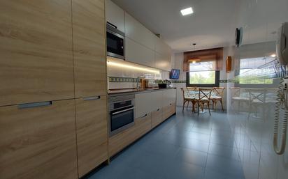 Kitchen of Flat for sale in  Logroño  with Air Conditioner, Heating and Private garden