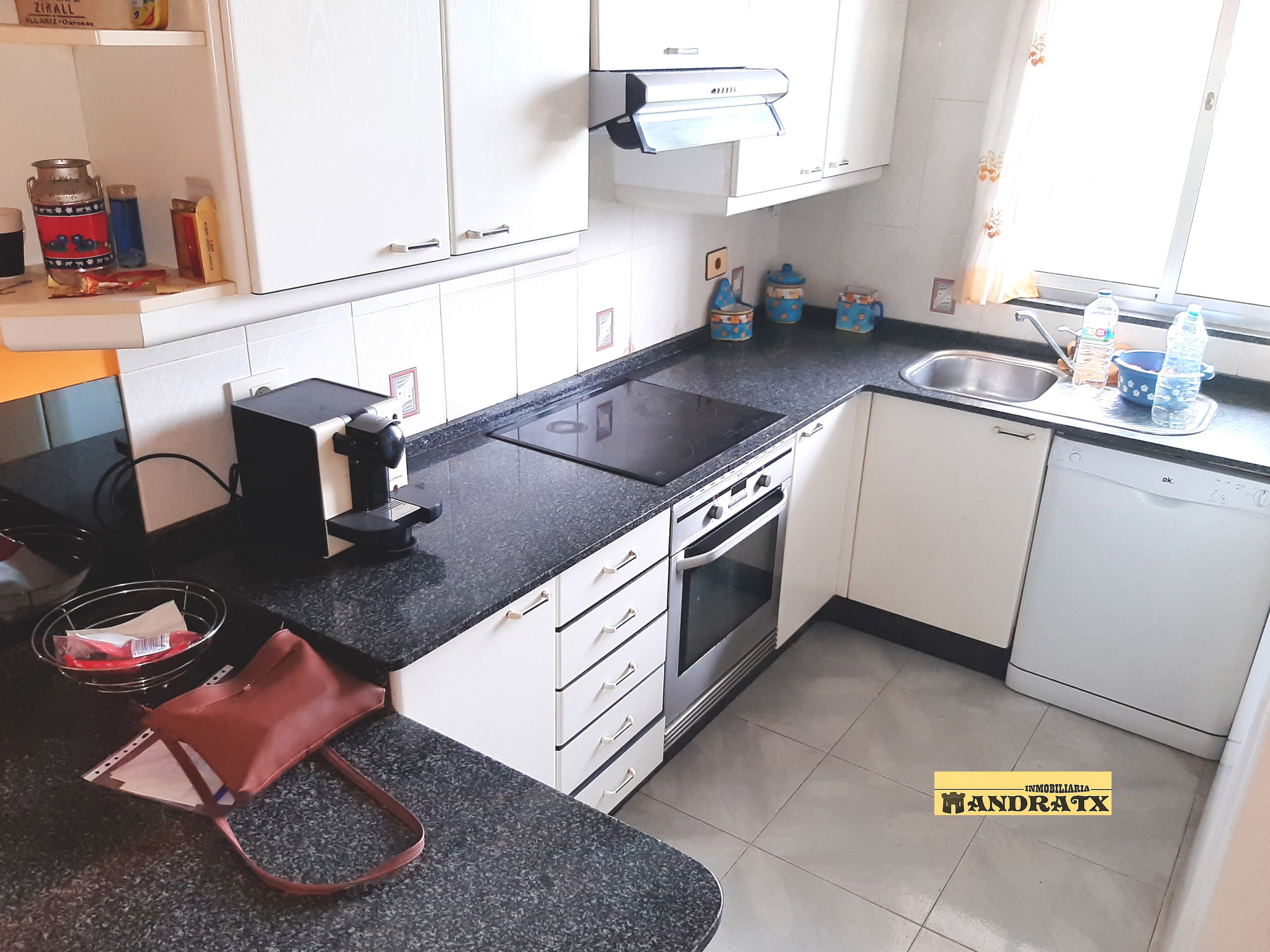 Cuina de Casa o xalet en venda en Fene amb Calefacció, Terrassa i Traster