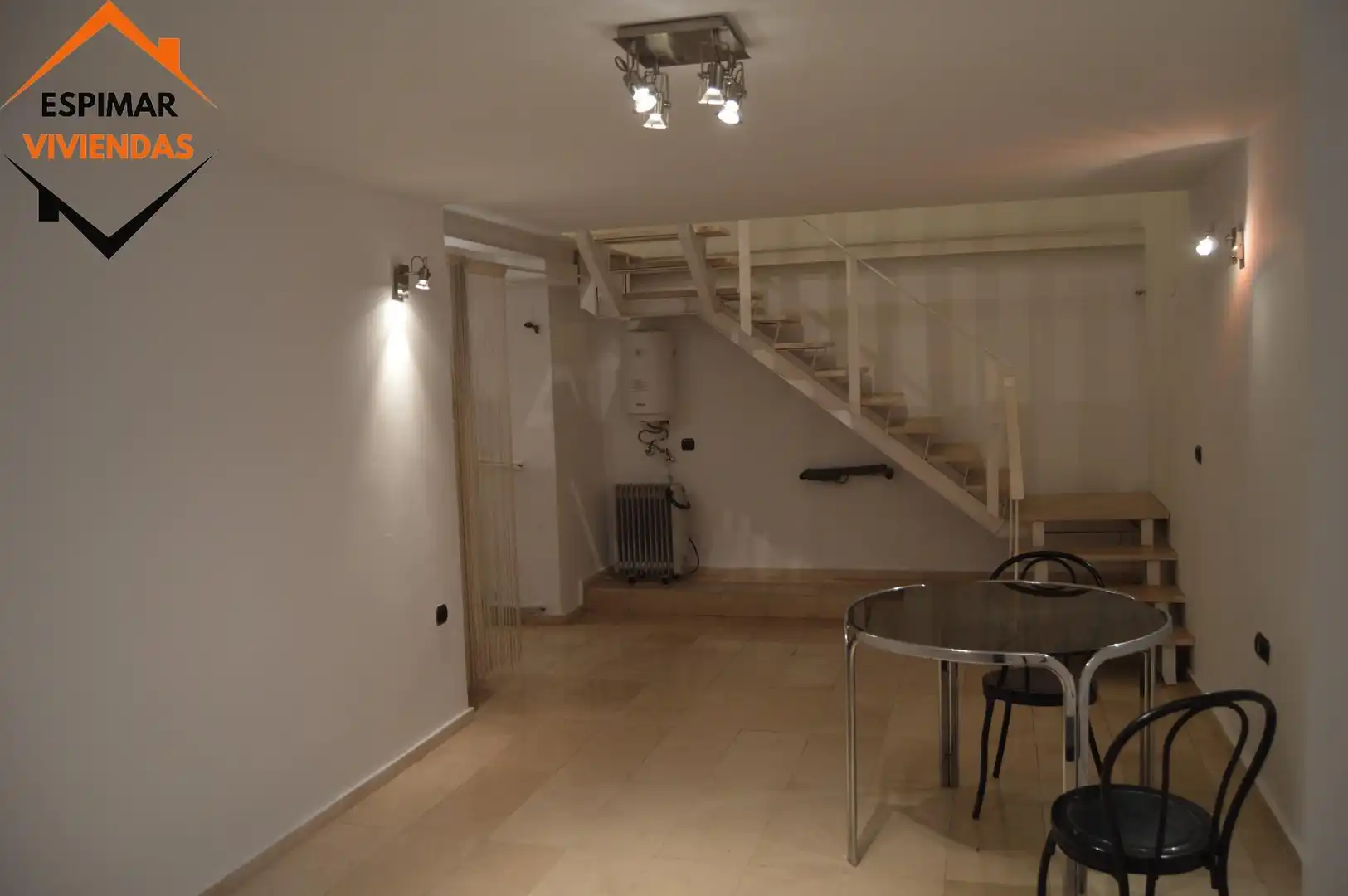 Büro zum Verkauf in Zaragoza