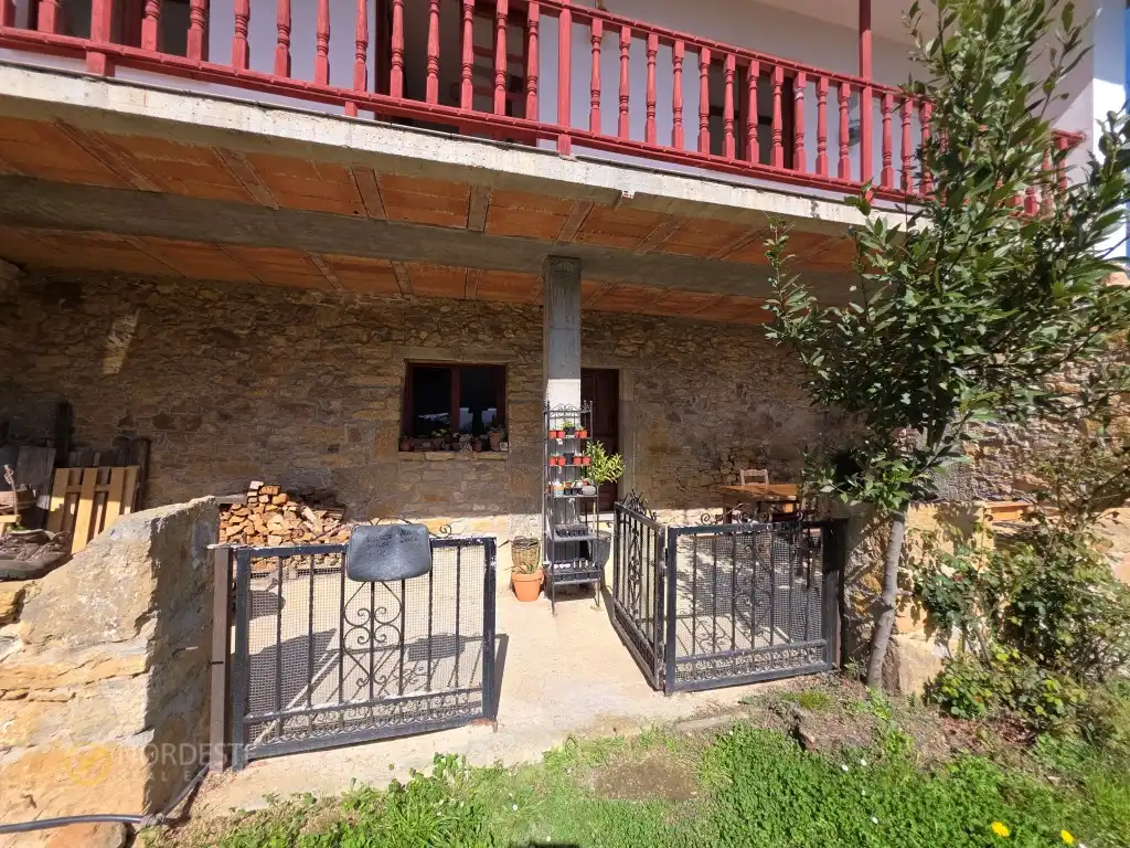 Terrasse von Country house zum Verkauf in Llanera